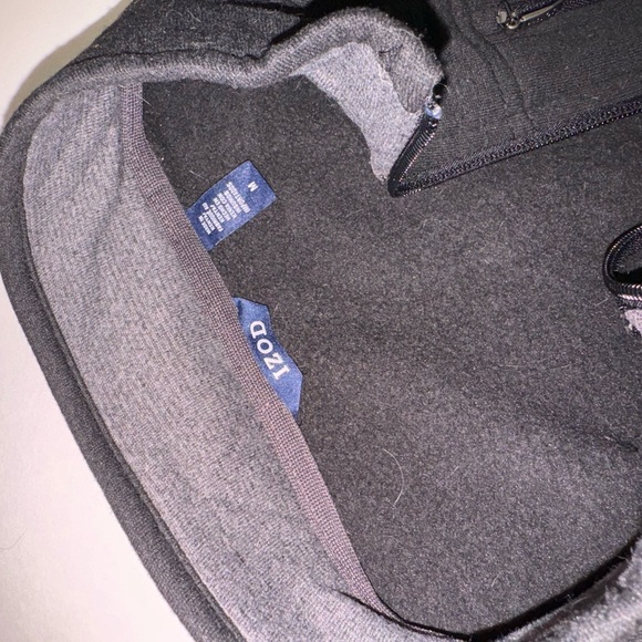 IZOD Men’s vest - Picture 2 of 2